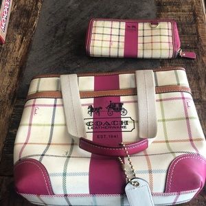 Coach purse with wallet